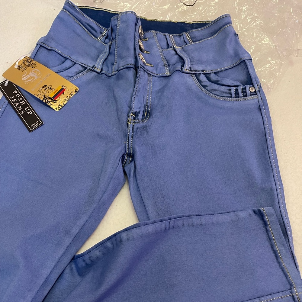 Jeans colombiano